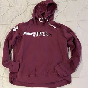 Under Armour Women’s Hoodie * Size Large * Snow Camo Logo